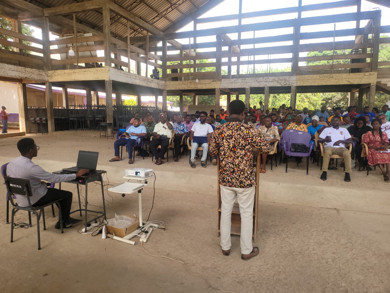 ONLINE TEACHING WORKSHOP HELD AT AKRO SENIOR HIGH TECHNICAL SCHOOL (ASHTECH)