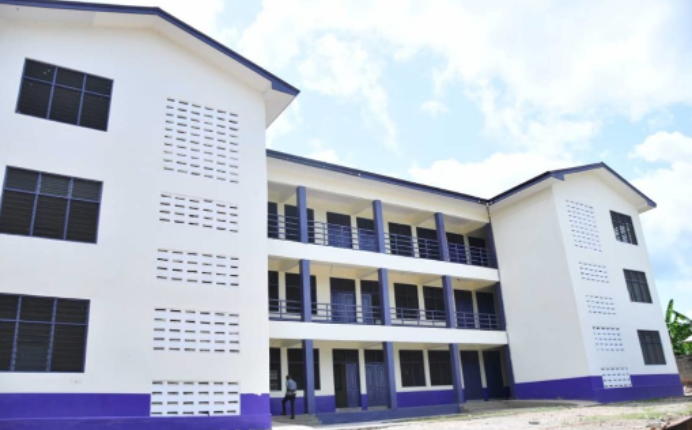 Akro Senior High Technical School campus